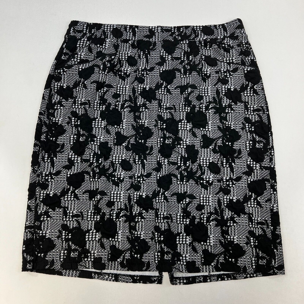 Est 1946 skirt